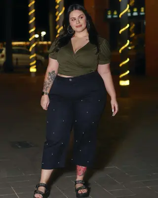 Mallu Marafioti photo 17 — Latin, Plus Size Model