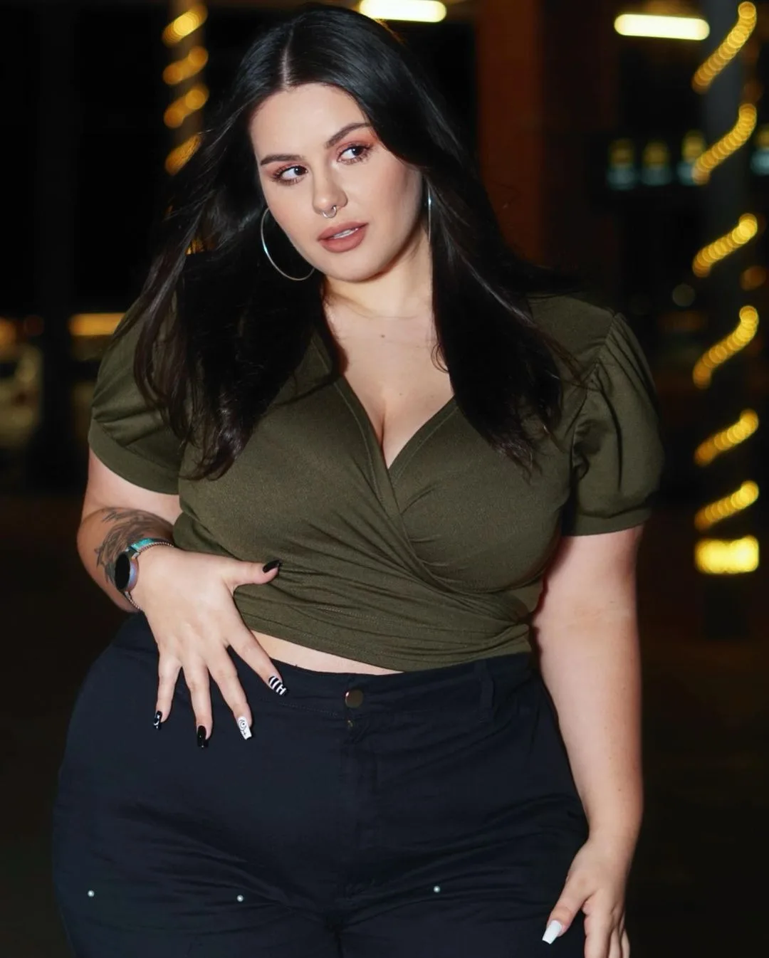 Mallu Marafioti photo 5 — Latin, Plus Size Model