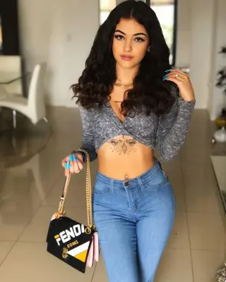 Malu Trevejo photo 1 — American),  (Cuban),  (Spanish, Brown