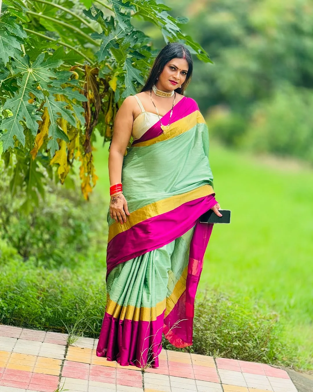 Malvika Tomar photo 14 — Black, Chubby