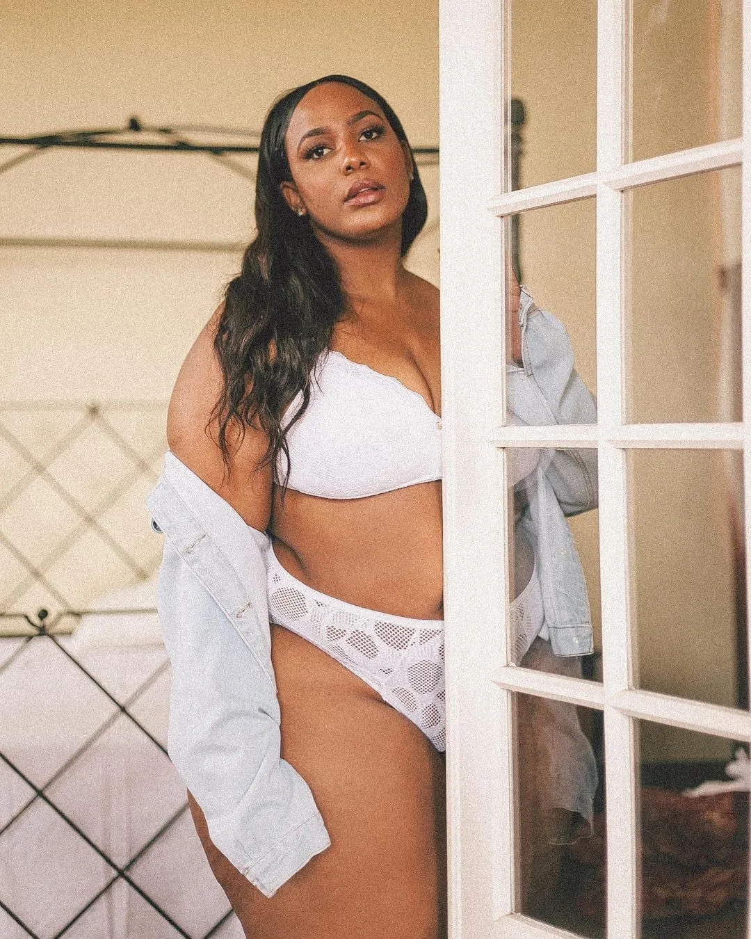 Manuh Rubi photo 17 — Mixed-race (primarily Black), Plus Size Model