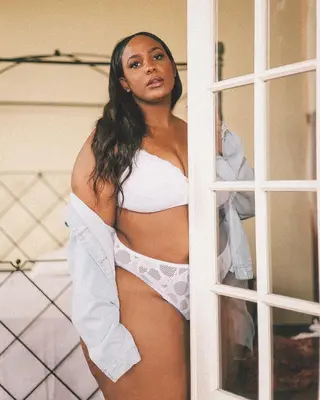 Manuh Rubi photo 17 — Mixed-race (primarily Black), Plus Size Model