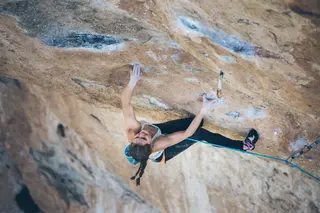 Margo Hayes photo 21 — Athletic, Blue