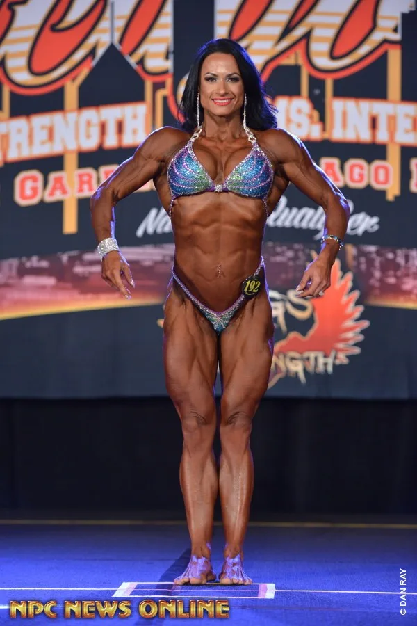 Mariana Paiu — Bodybuilder, Moldovan),  (Romanian