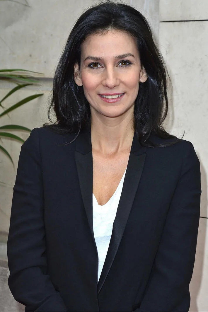 Marie Drucker photo 7 — French, Black