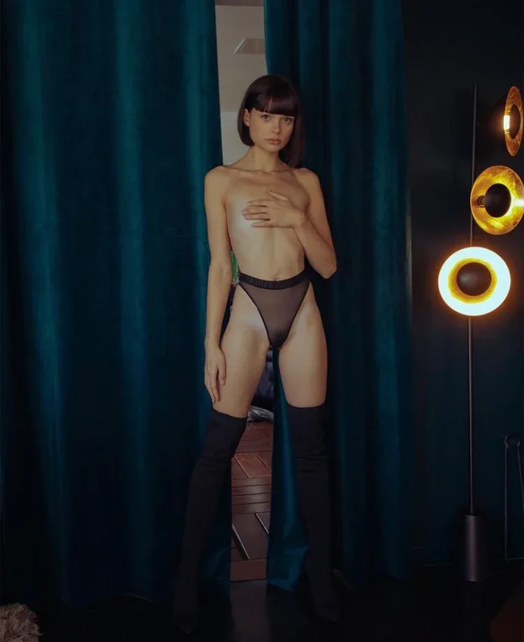 Marie Grippon photo 18 — Model, Supermodel, French