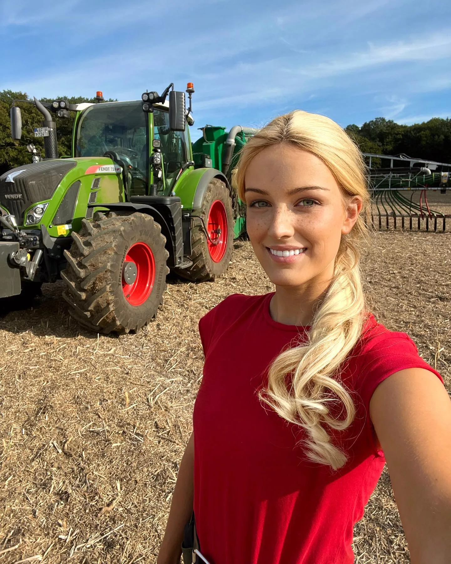 Marie Hoffmann photo 17 — Caucasian, Activist, Business Woman, Influencer