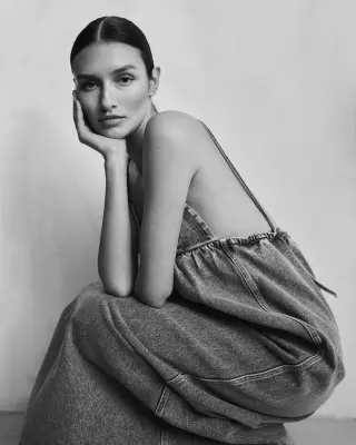 Mariia Derevianko photo 22 — Brown, Caucasian