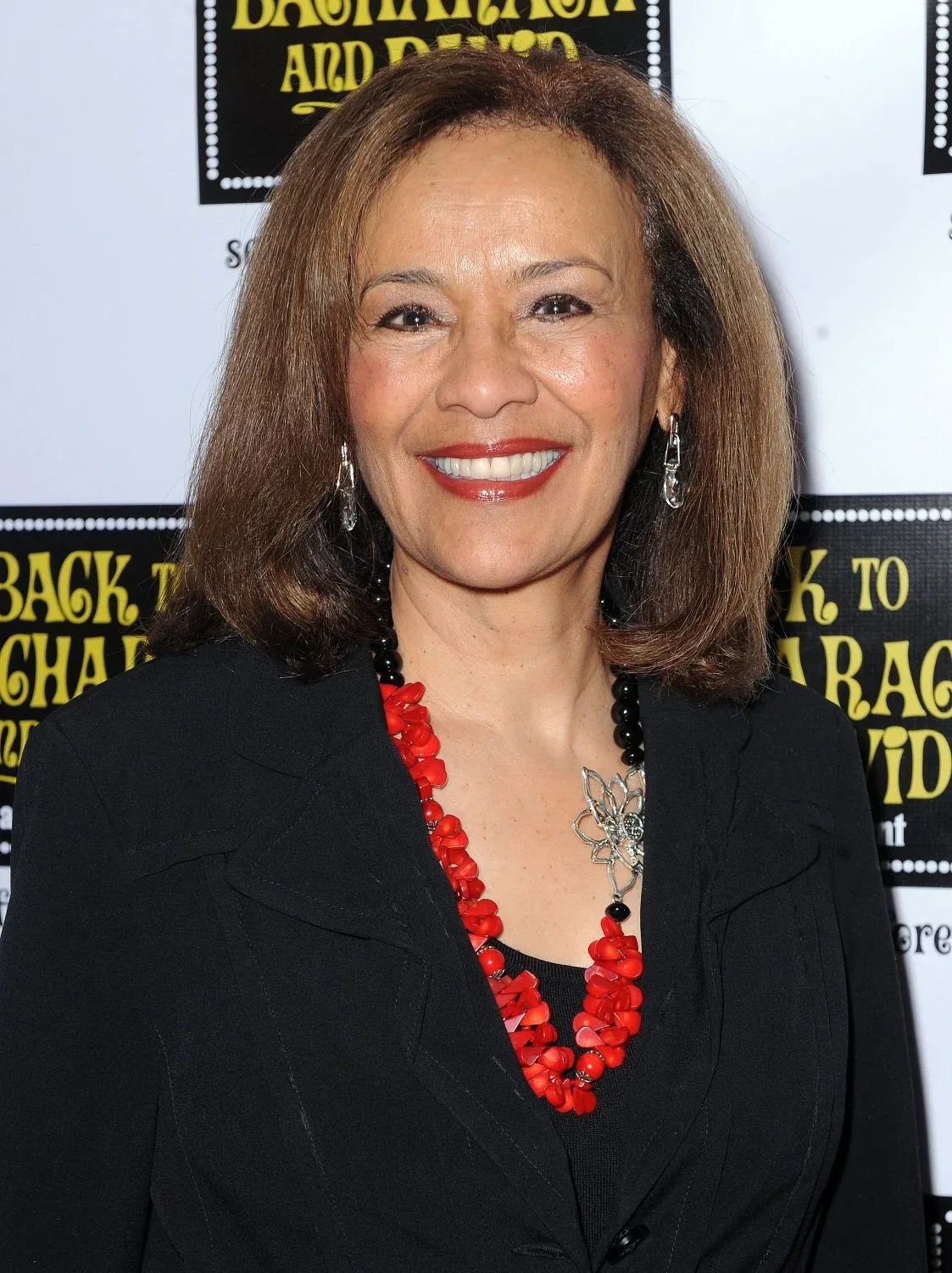Marilyn McCoo photo 9 — Slim, Brown