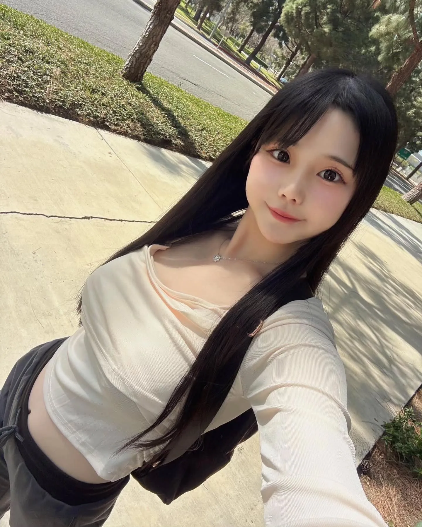 Marin Niko photo 10 — Black, Asian