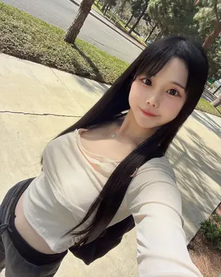 Marin Niko photo 10 — Black, Asian