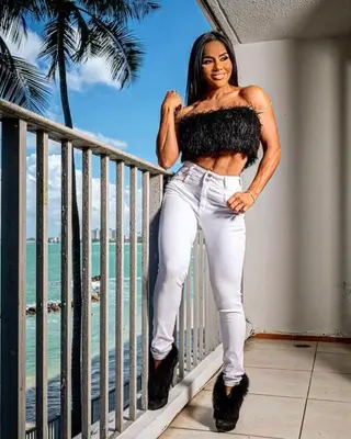 Maripily Rivera photo 12 — Actress, Business Woman, Fashion Designer, Housewife, Influencer, Model, Presenter, Puerto Rican