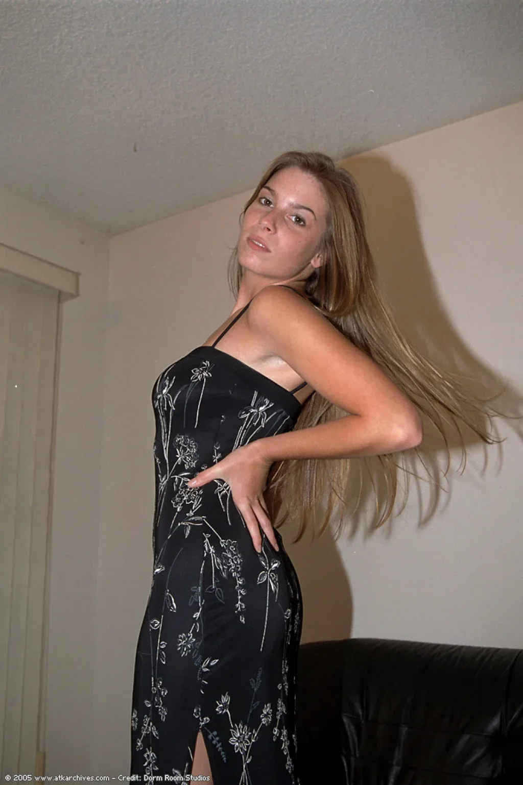 Mary Louise Fox photo 1 — American, Blonde