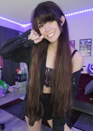 Mary Maybe photo 18 — Gamer, YouTuber, Filipino),  (American