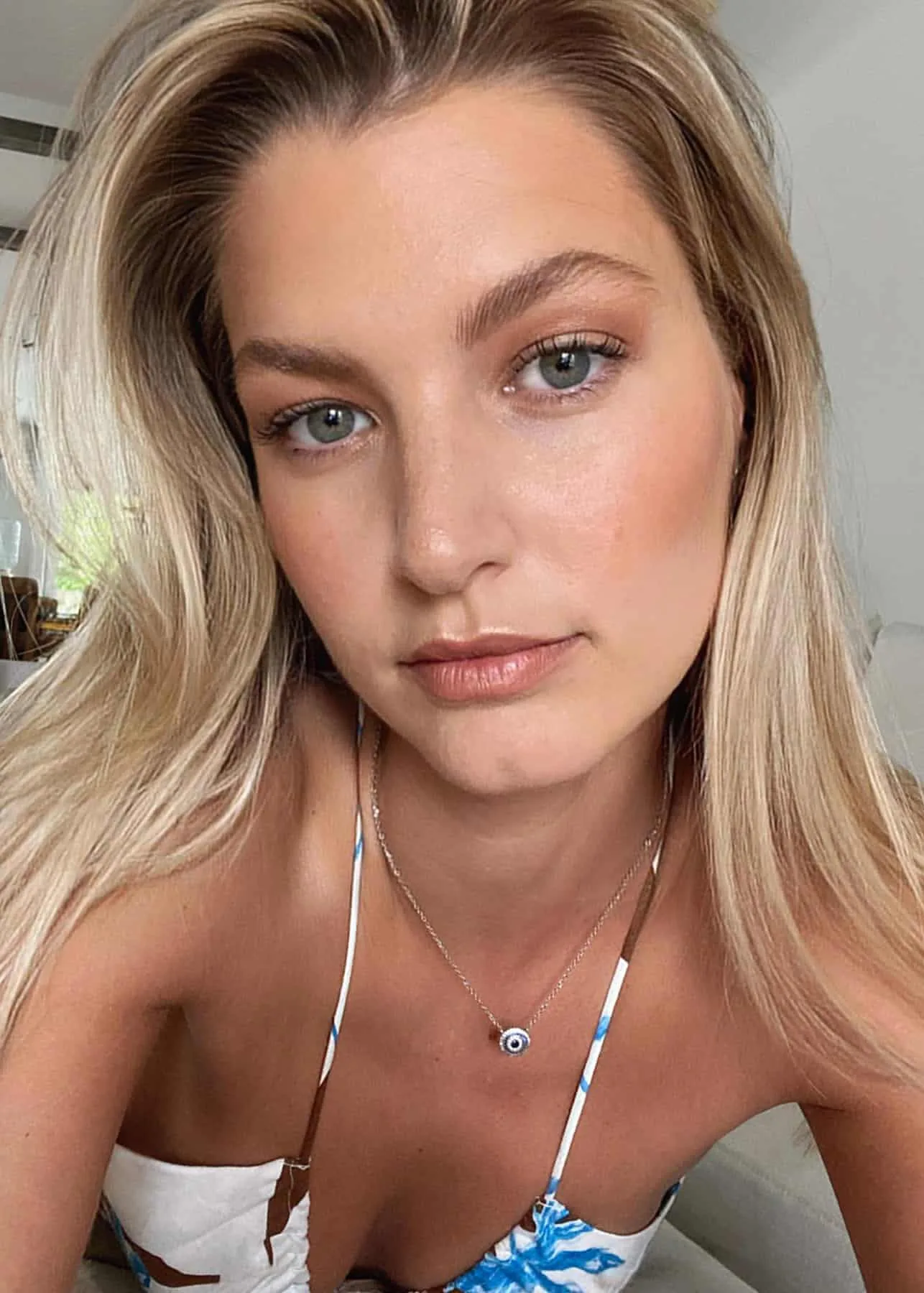 Mary Vitinaros photo 13 — Australian),  (Greek),  (Italian, Blonde