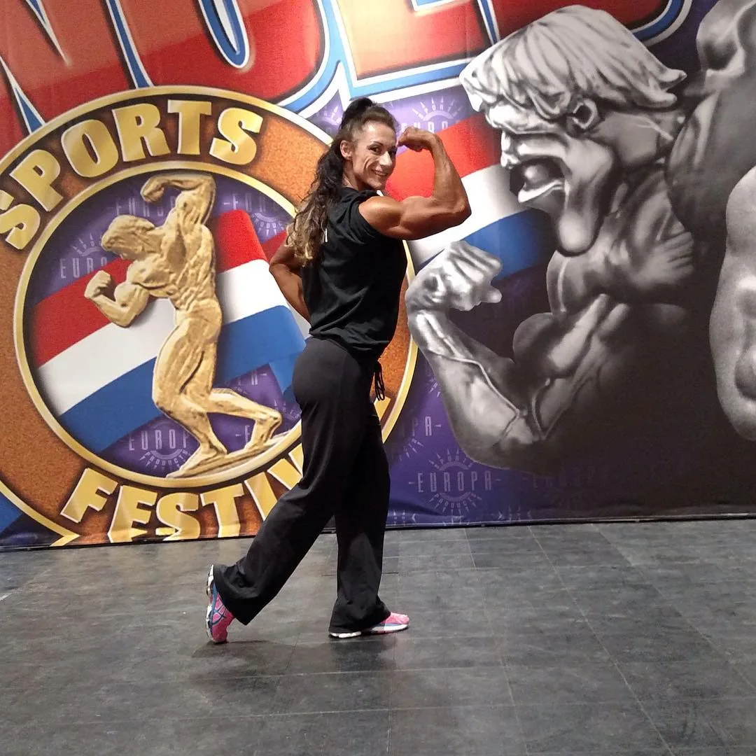 Mascha Tieken photo 6 — Bodybuilder (former), Fitness Model (former), Dutch