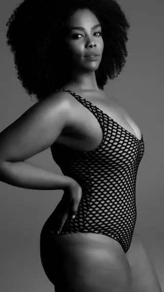 Melanie Ennis photo 7 — Brown