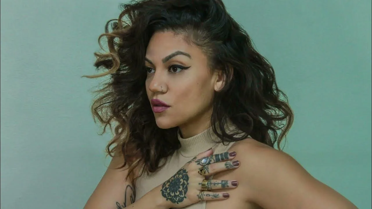 Mercy Collazos photo 6 — Adult Model, Model, Colombian