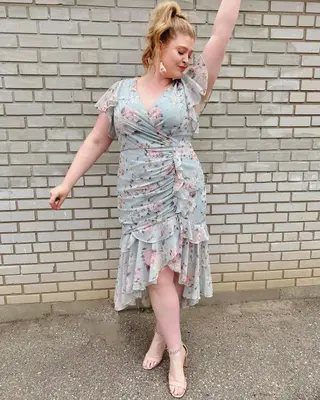 Meredith Shaw photo 12 — Activist, Musician, Plus Size Model, Radio Host, TV Host, Canadian
