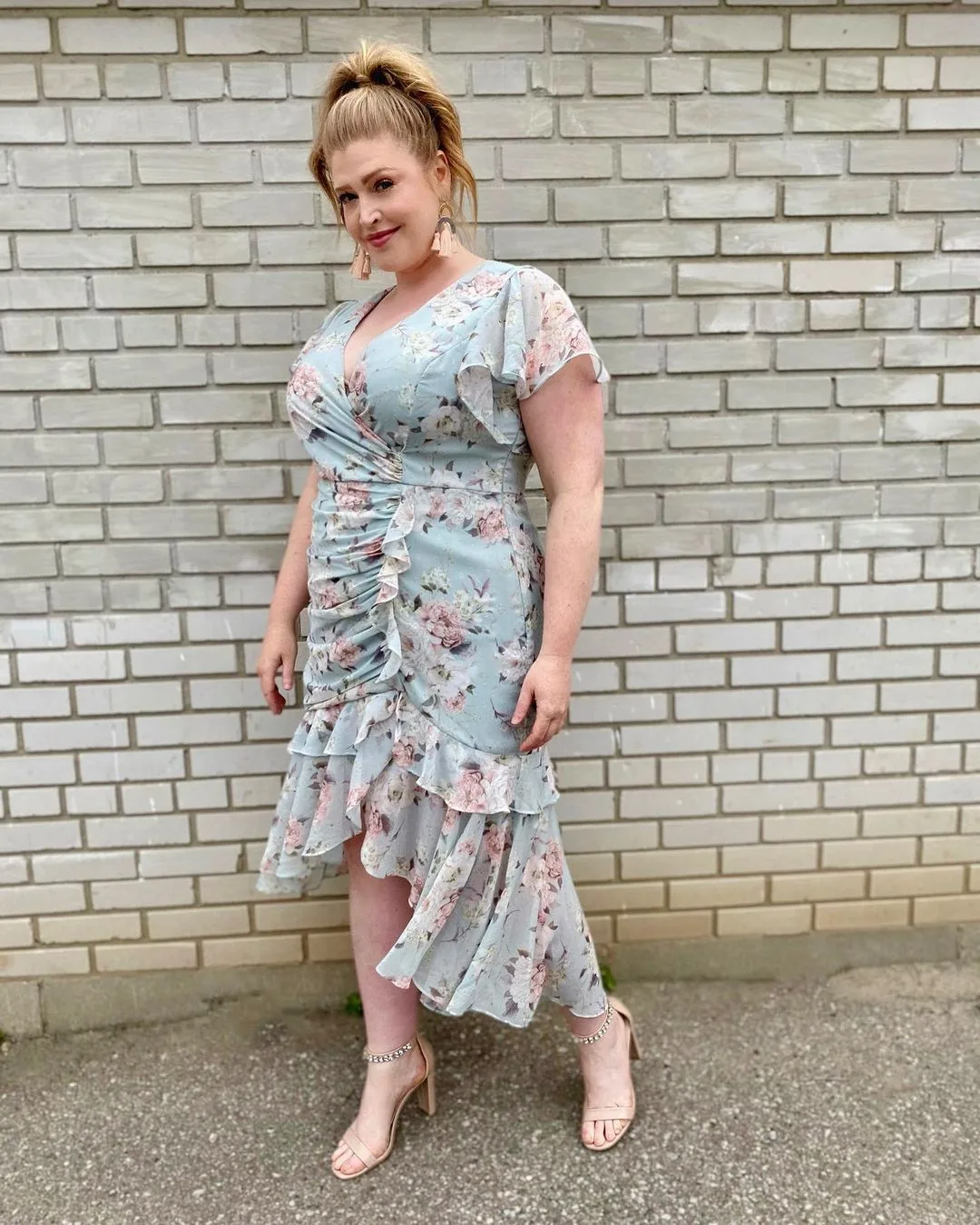 Meredith Shaw photo 5 — Caucasian, Activist, Musician, Plus Size Model, Radio Host, TV Host