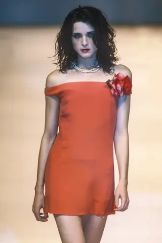 Michele Hicks photo 14 — Caucasian, Actress, Model (former)