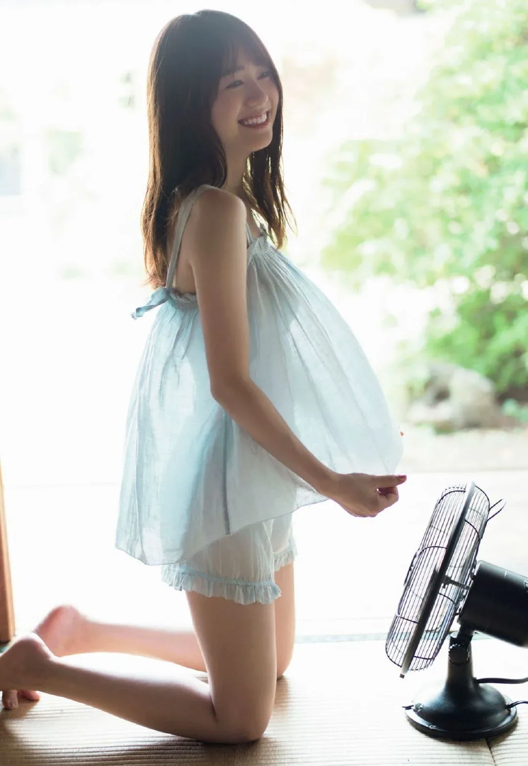 Miku Ito photo 16 — Actress, Gravure Idol, Model, Musician: Singer, Voice Actress, YouTuber, Japanese