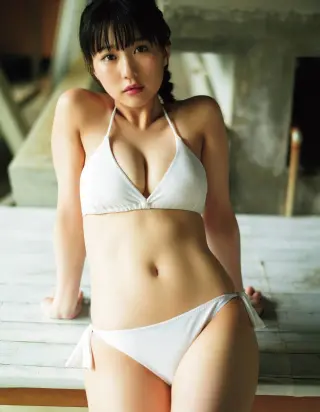 Miku Tanaka photo 18 — Actress, Gravure Idol, Model, Musician, Musician:  J-pop Idol, Japanese