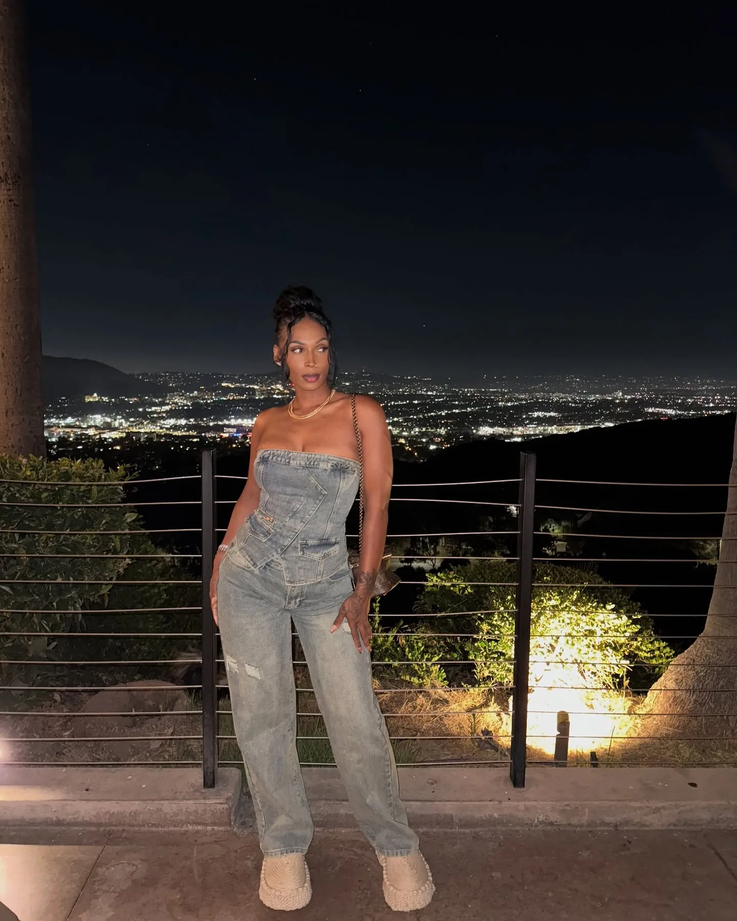 Millie Rohesh photo 12 — Bartender, Digital Creator, Model, American