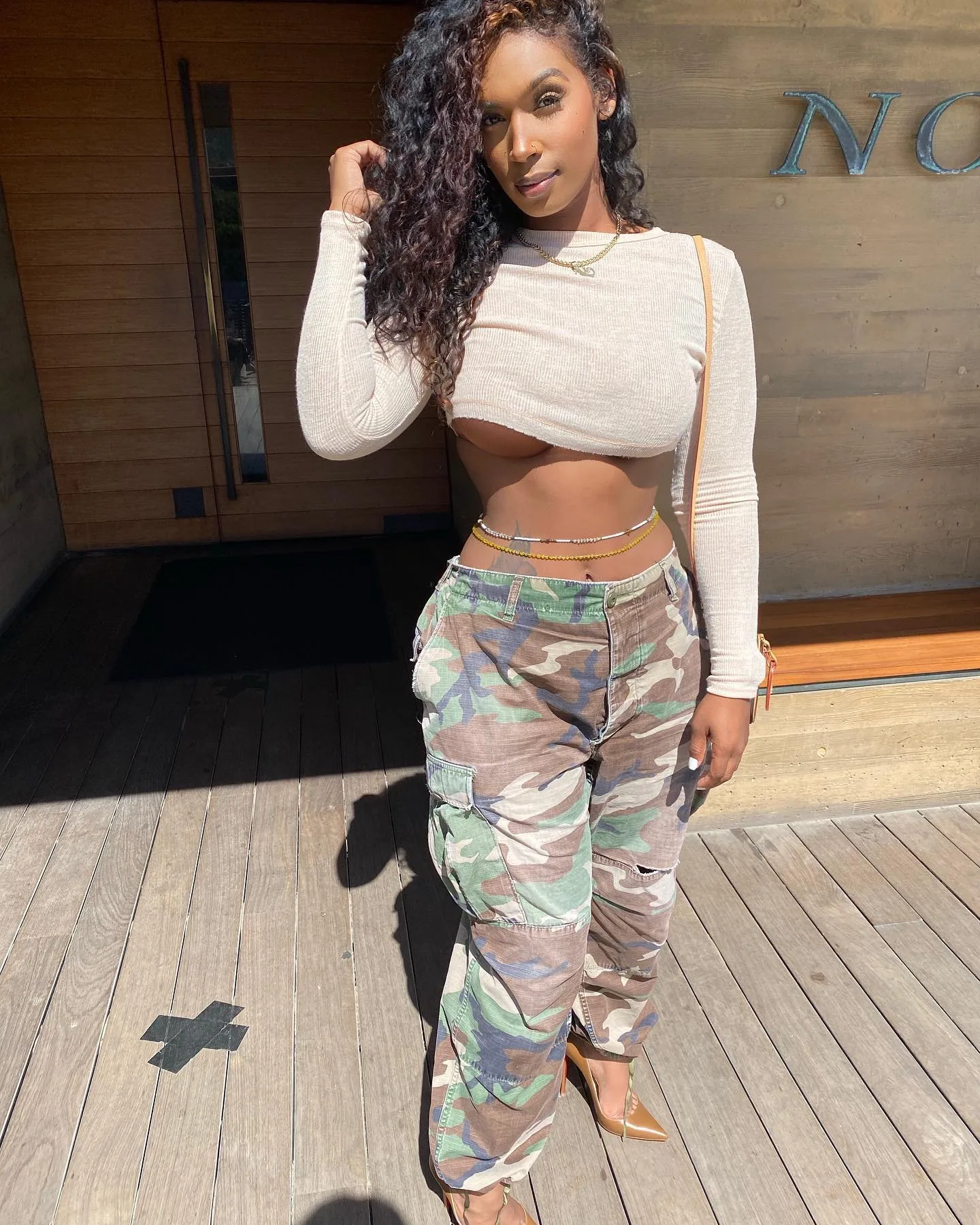 Millie Rohesh photo 14 — Black, Chubby