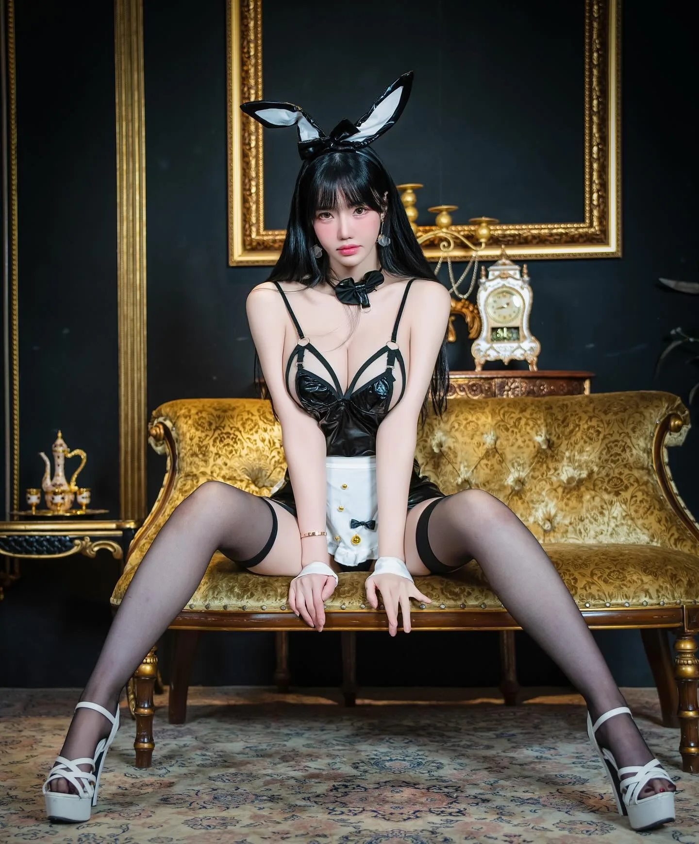 Min Han Na photo 8 — Brown, Slim