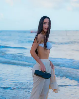 Mirys ASMR photo 6 — ASMR Star, TikTok Star, YouTuber, Brazilian