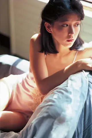 Misako Konno photo 5 — Asian, Actress, Gravure Idol, Writer
