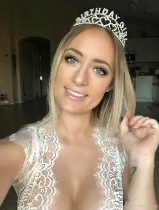 Miss Cassi photo 6 — ASMR Star, Camgirl, American