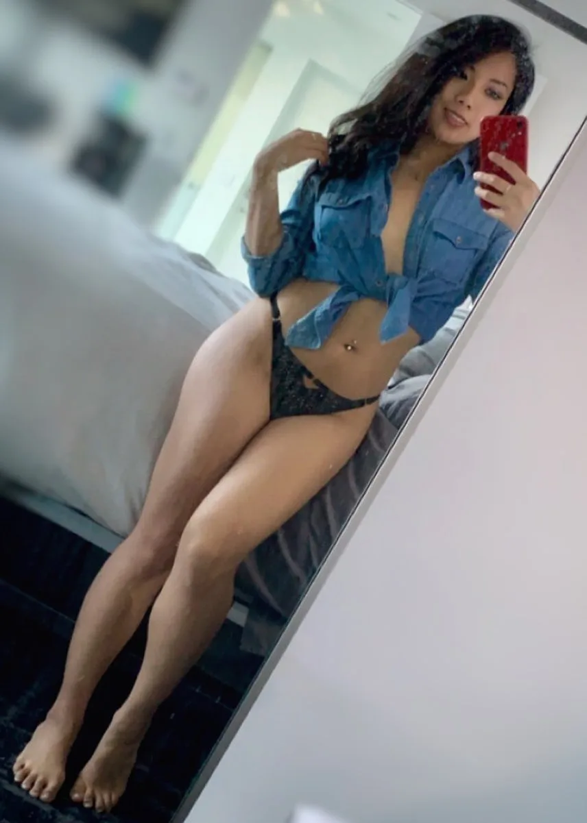 Miss Mackin photo 10 — Brown, Asian