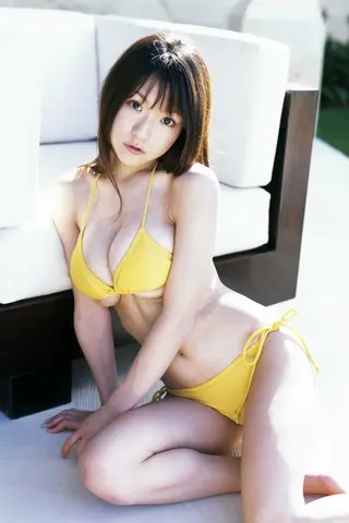 Mizuki Horii photo 19 — Japanese, Brown