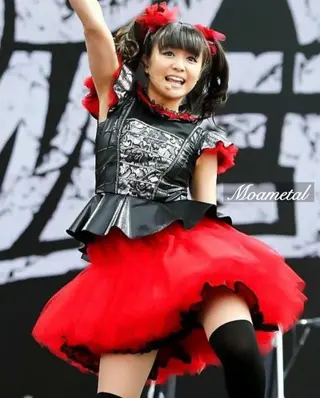 Moa Kikuchi photo 5 — Asian, Model, Musician, Musician:  J-pop Idol