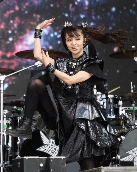 Moa Kikuchi photo 9 — Athletic, Brown