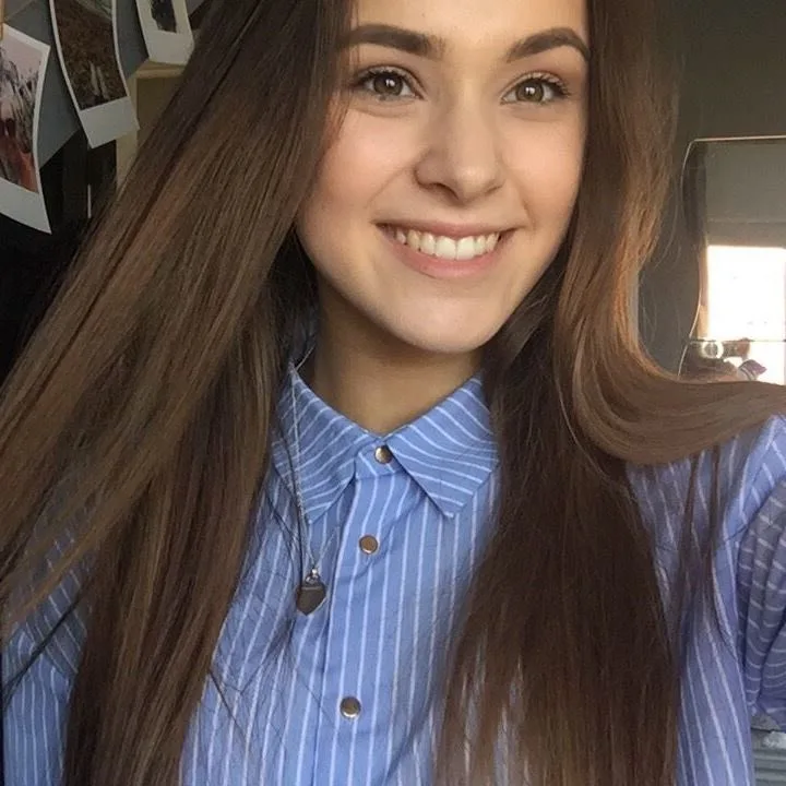 Molly Cook photo 3 — Actress, Influencer, Presenter, Radio Host, TV Host, British