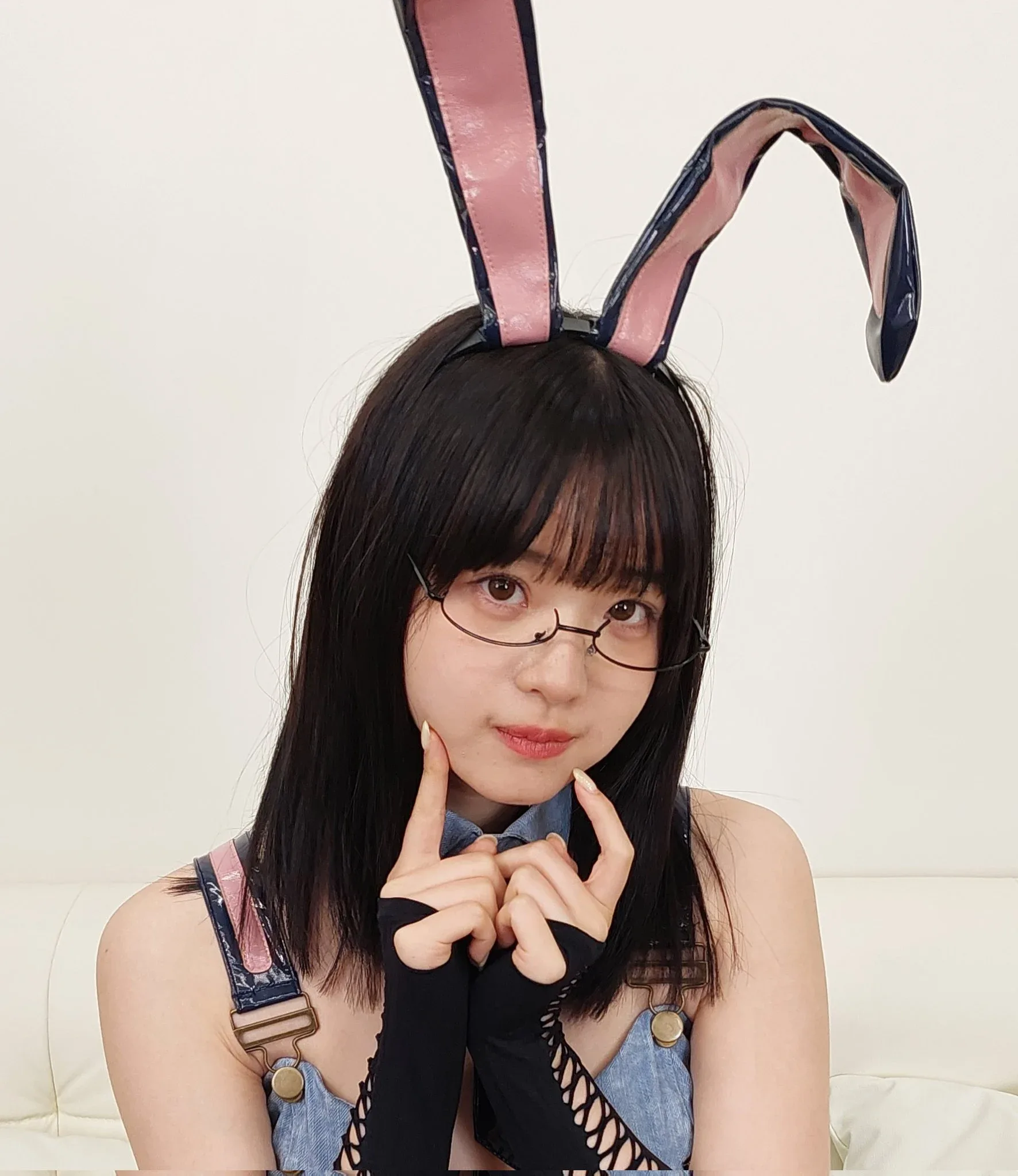 Momo Inoue photo 18 — Slim, Asian