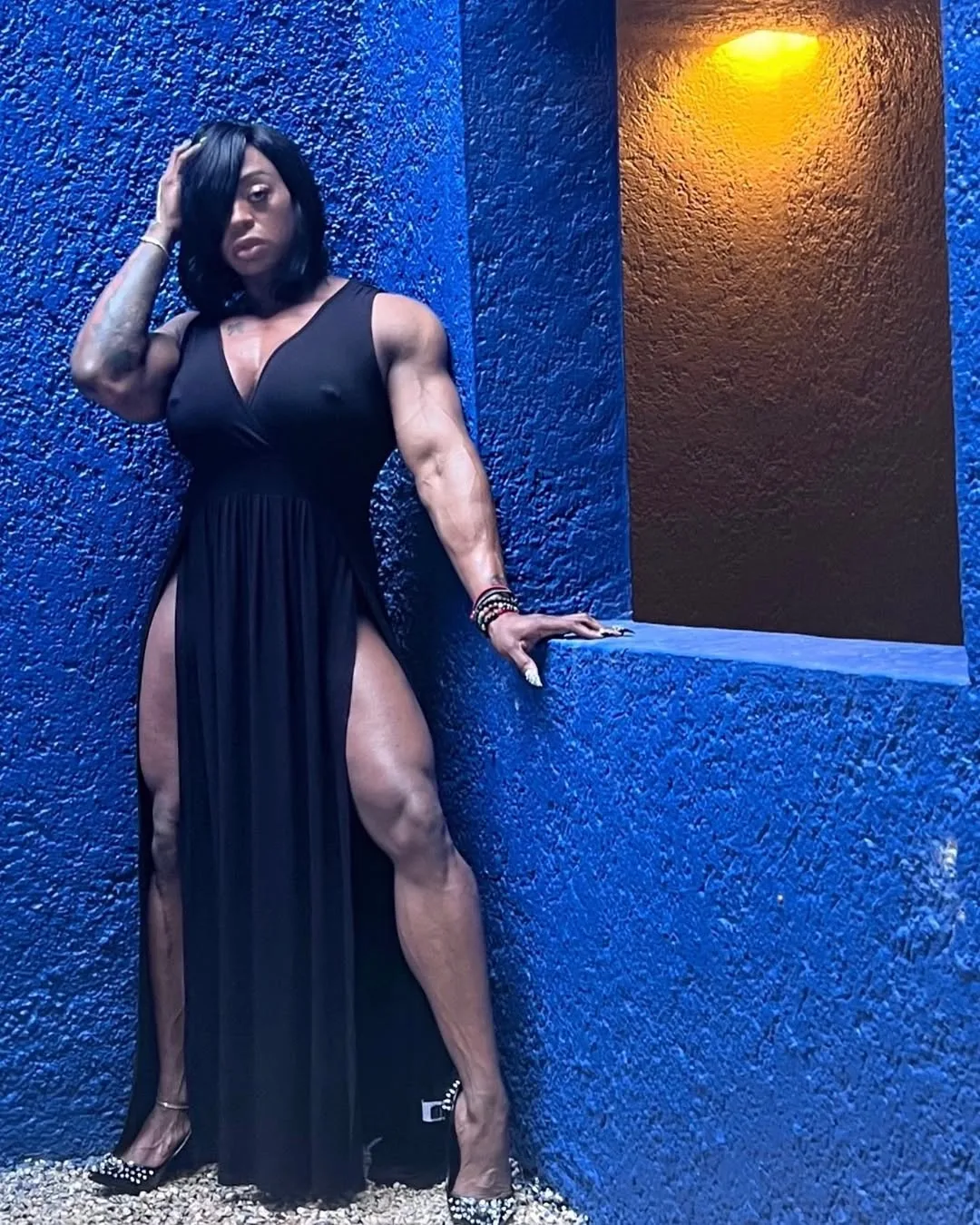 Monique Jones photo 4 — Brown, Black