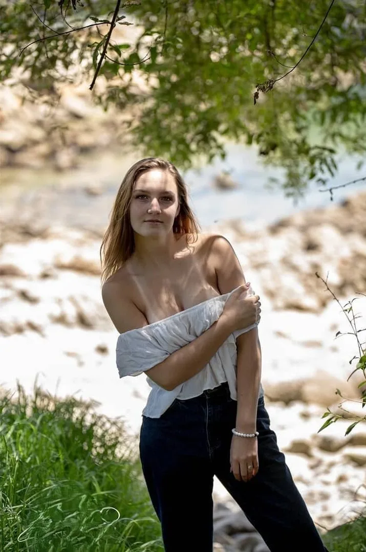 Montana Letts photo 3 — Average, Blue