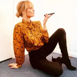 Morgana Robinson photo 8 — Blonde, Slim