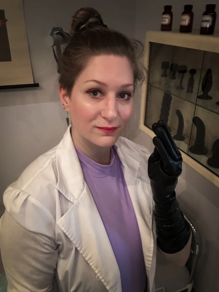 Ms. Pepper photo 11 — Caucasian, Dominatrix, Fetish Model