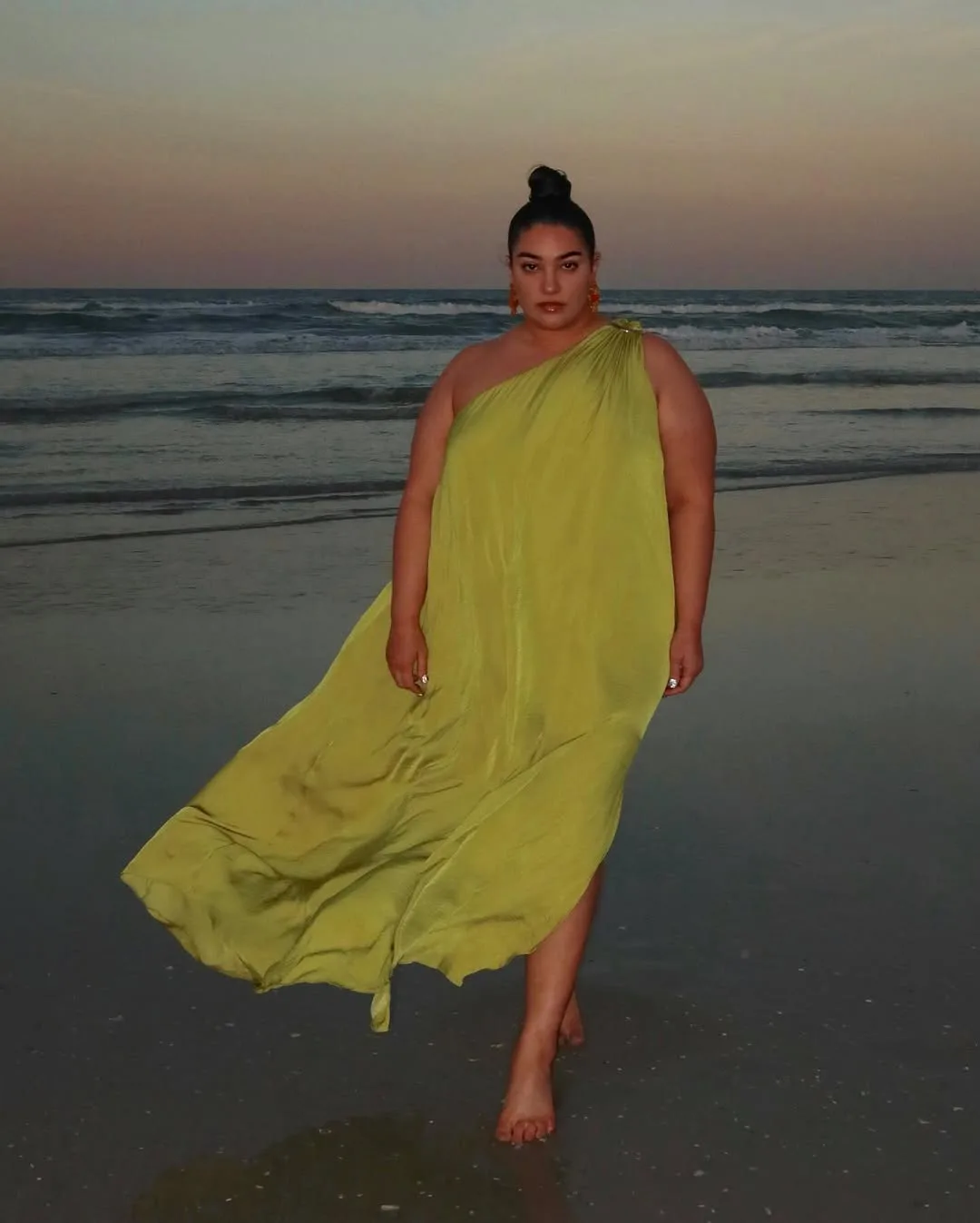 Nadia Aboulhosn photo 2 — Brown, BBW