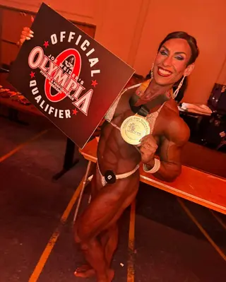 Nadia Capotosto photo 19 — Italian, Brown