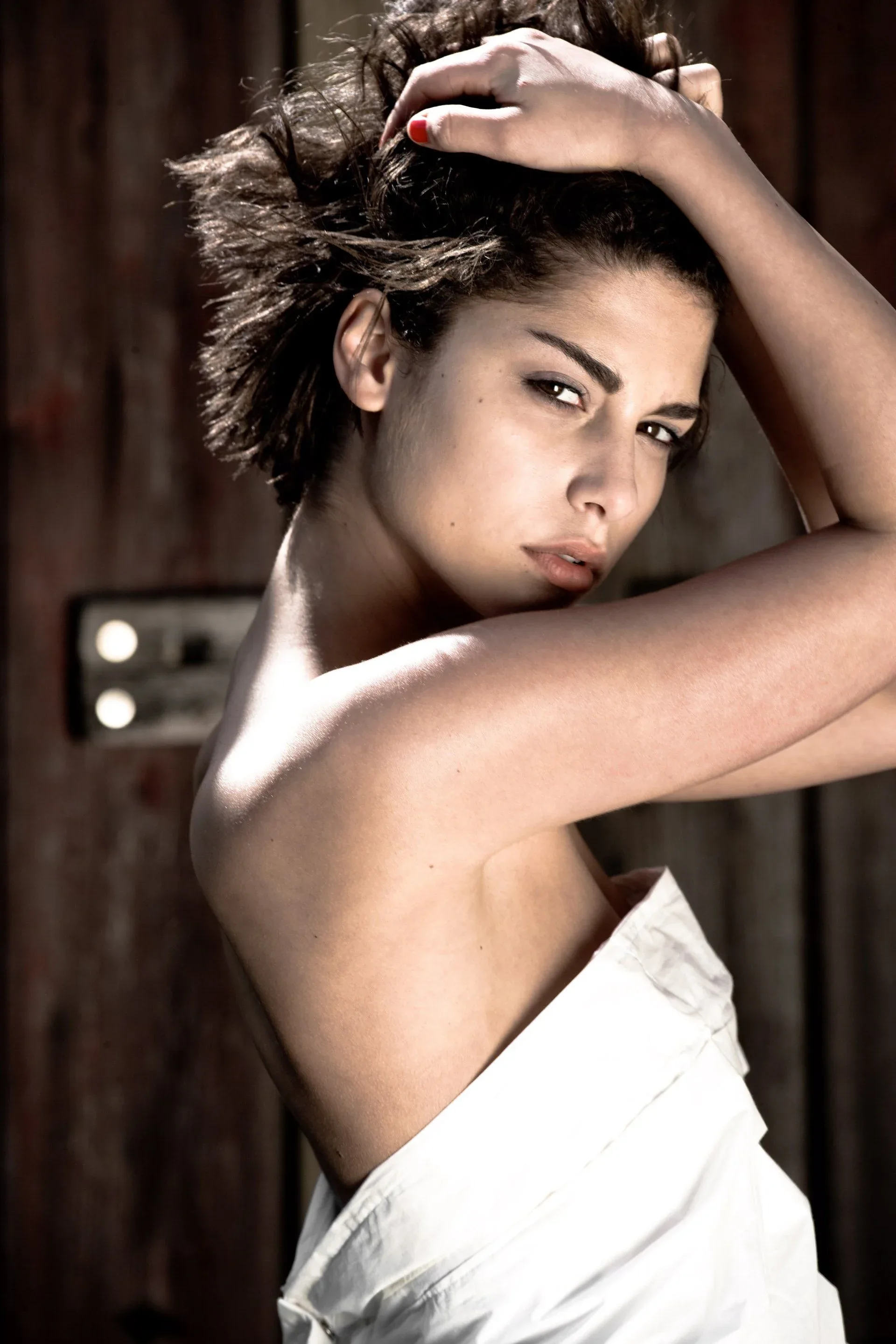 Nadia Hilker photo 1 — German, Brown