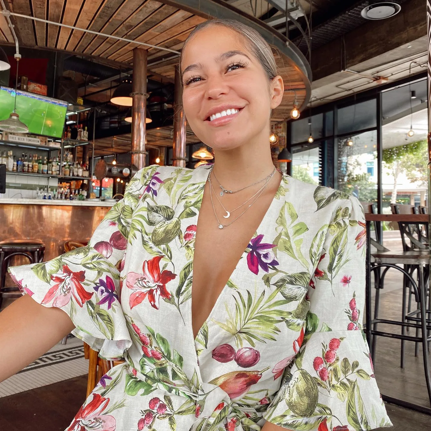 Nadia Jaftha photo 11 — Mixed-race, Blogger, Business Woman, Influencer