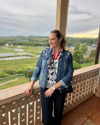 Nadia Petrova photo 2 — Auburn, Athletic