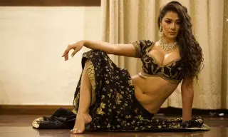 Namrita Malla photo 21 — Average, Brown