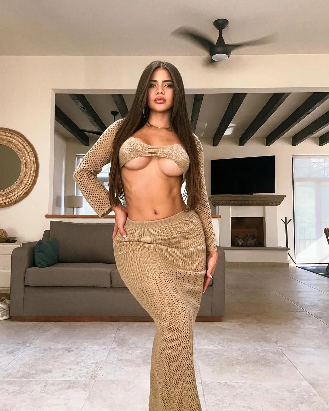 Nat Marquez (Instagram) photo 23 — Latin, Artist, Camgirl, Fitness Trainer, Glamour Model, Influencer, Musician